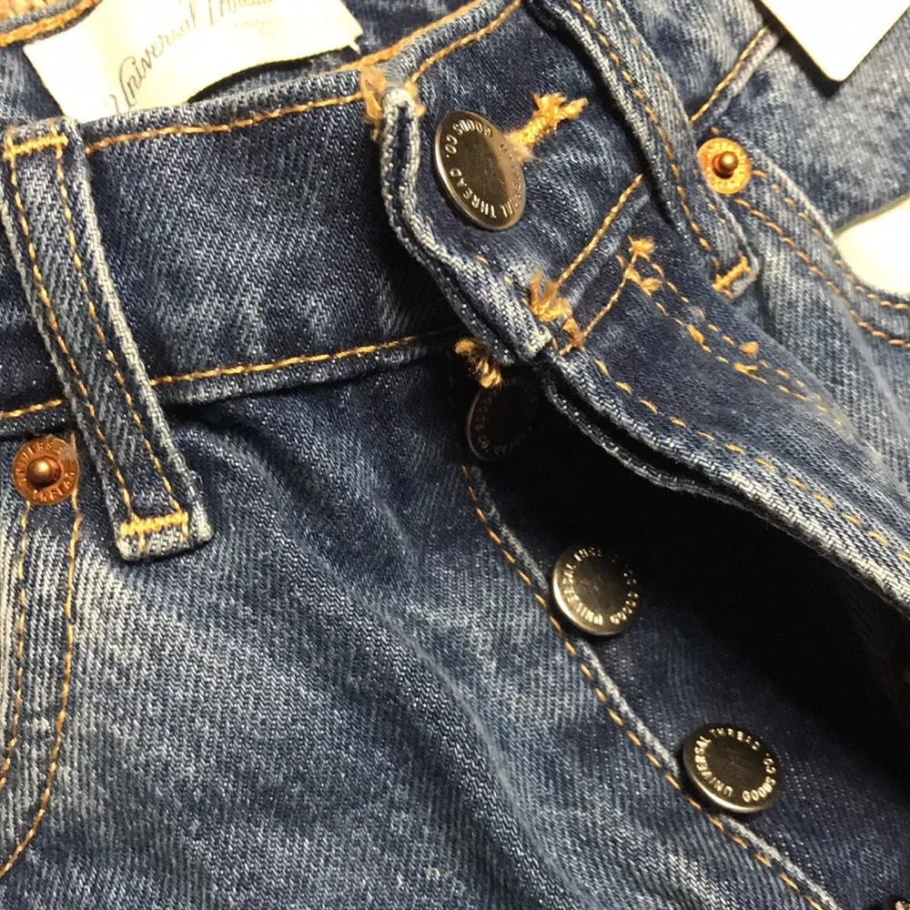 🐠Universal Thread Mid Rise 90’s Baggy Cuff Jeans Size 4 Long | NWT - Picture 4 of 8